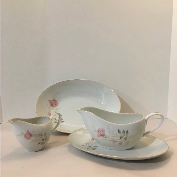 camelot Other - Vintage Camelot American Rose 4 Serving Pieces